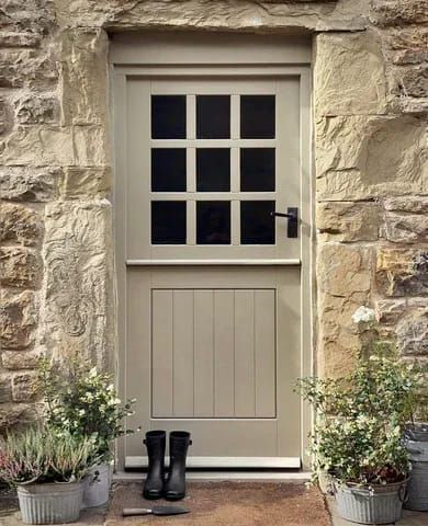 e-brochure stable door Edinburgh